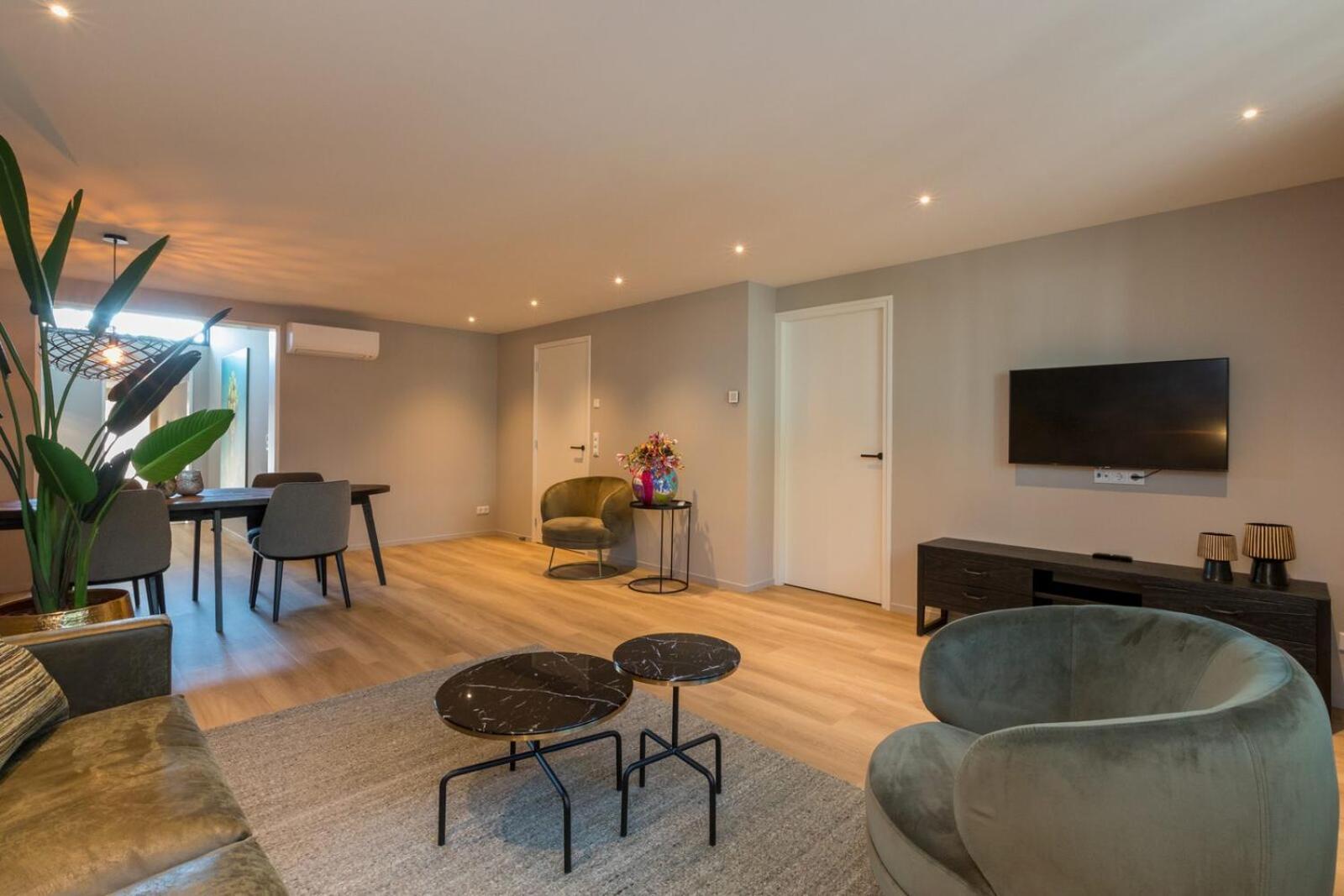 Luxe Appartement - Ooststraat 8A | Домбург Экстерьер фото